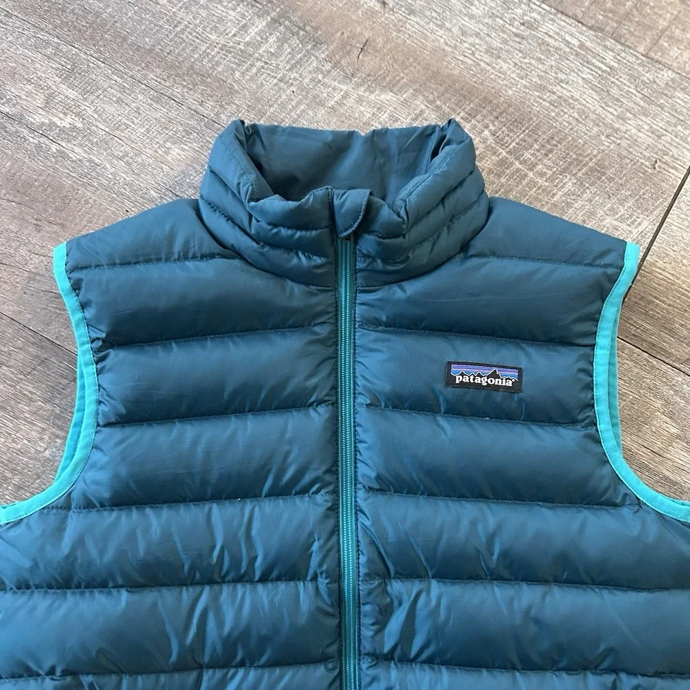 Patagonia Kids Boys Girls Teal  Down Quilted Sweater Puffer Vest Sz M 10